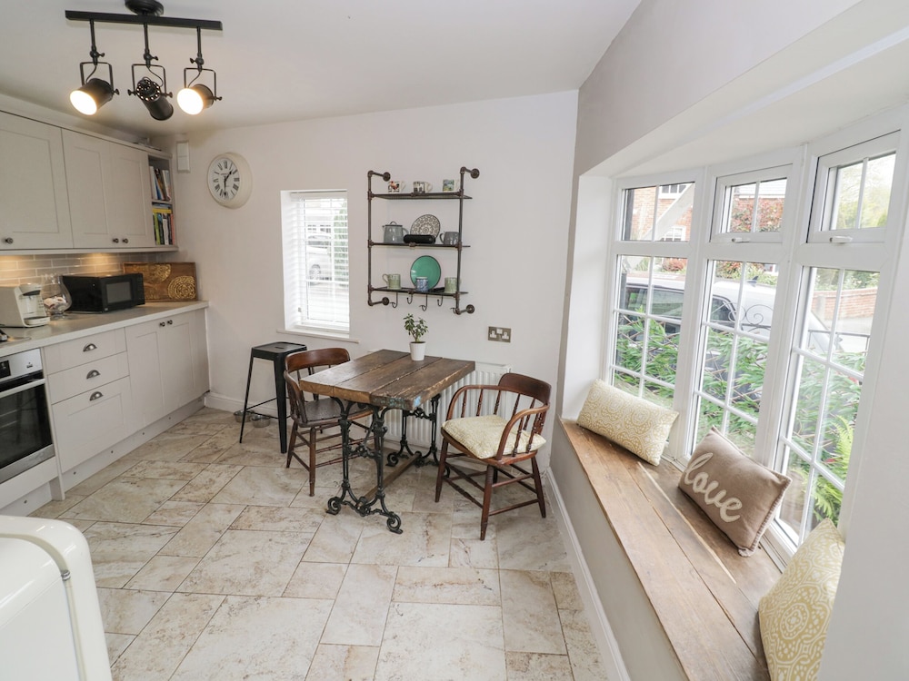 Jubilee Cottage