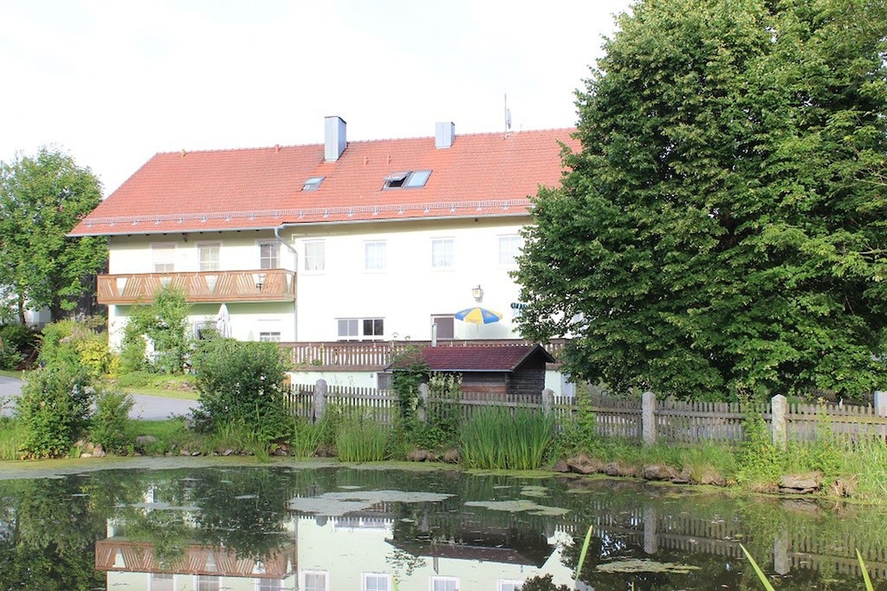 Photo 43