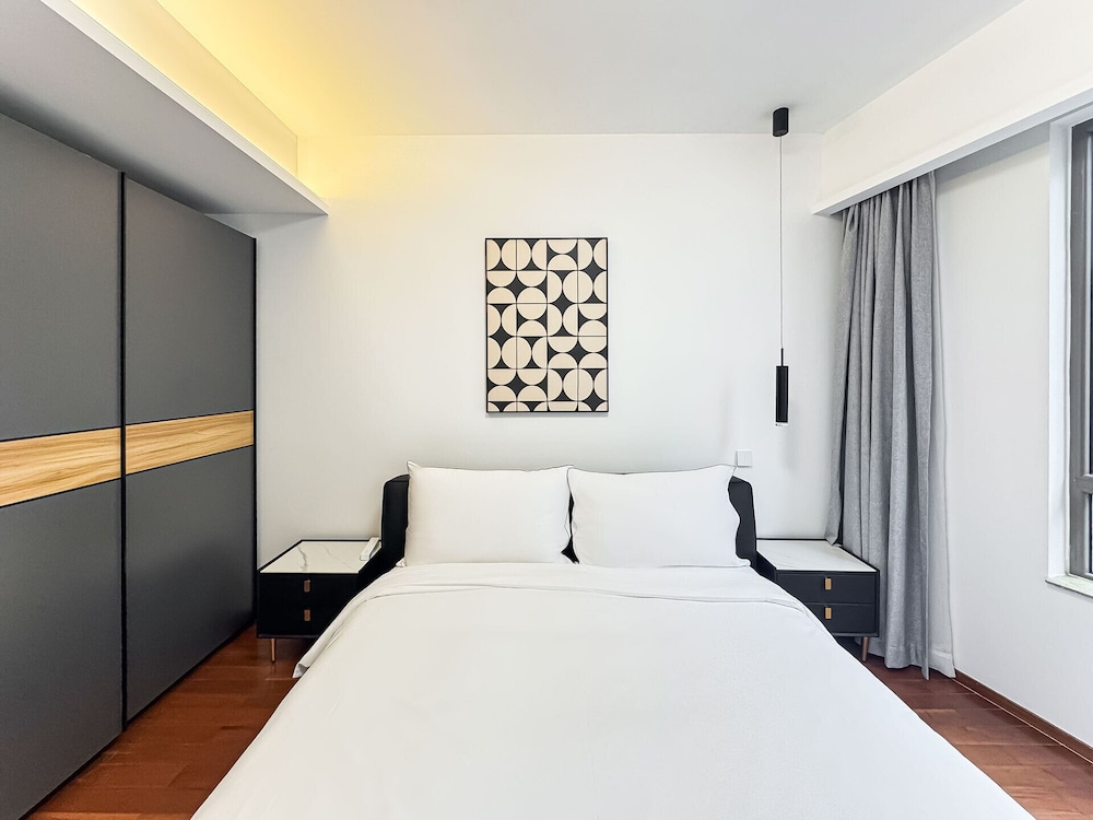 Tyms 3BR 2BA Apt Gubei CBD Near Line10
