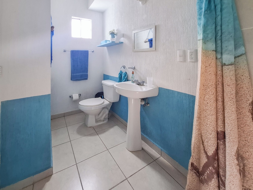 Playa House 4 Bedrooms Pool and More