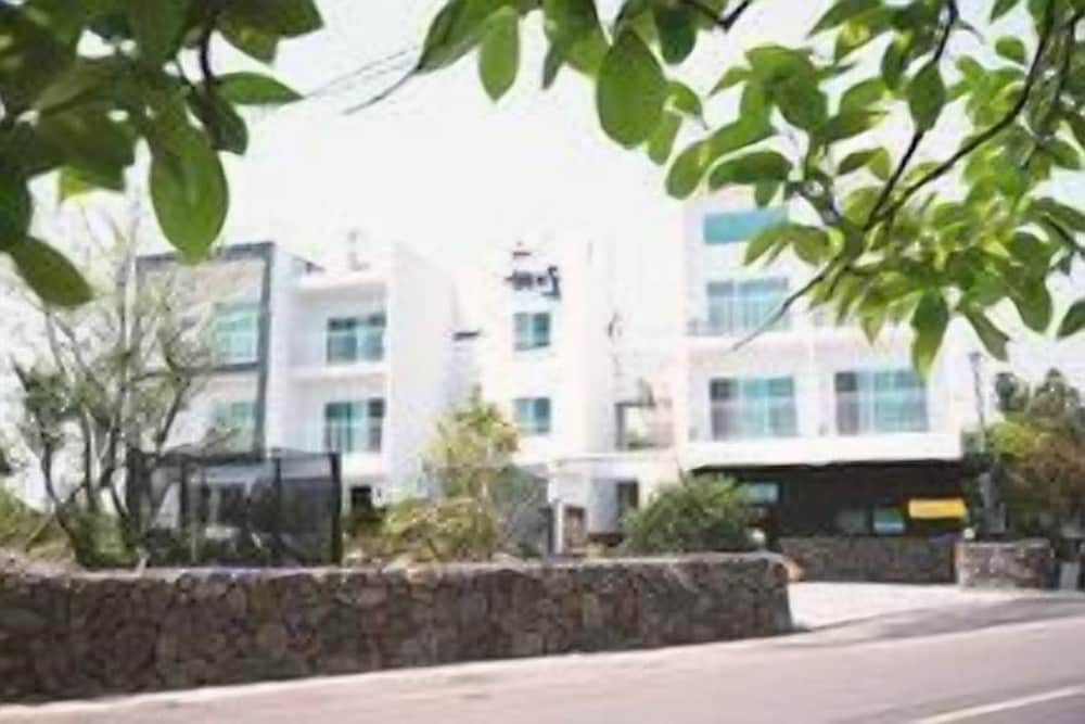 Jeju Baraki