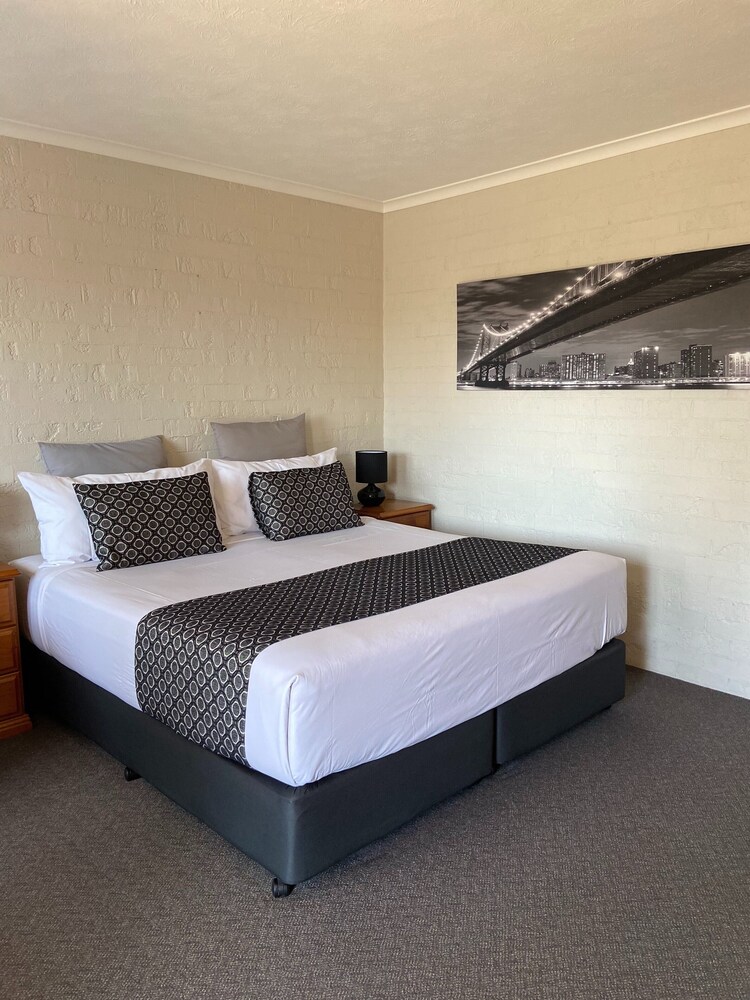 Blue Diamond Motor Inn