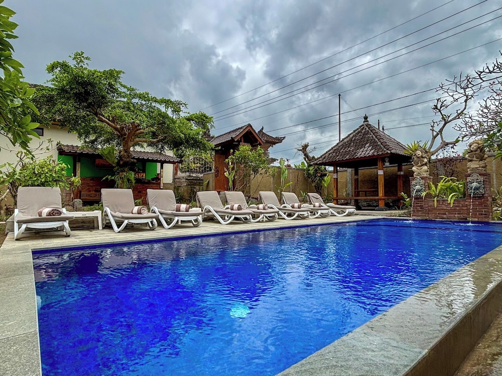 Buana Sari Villas by AGATA