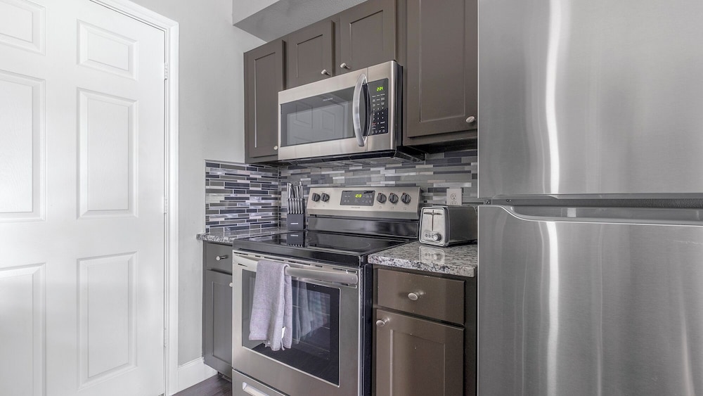Landing Apartments Richmond