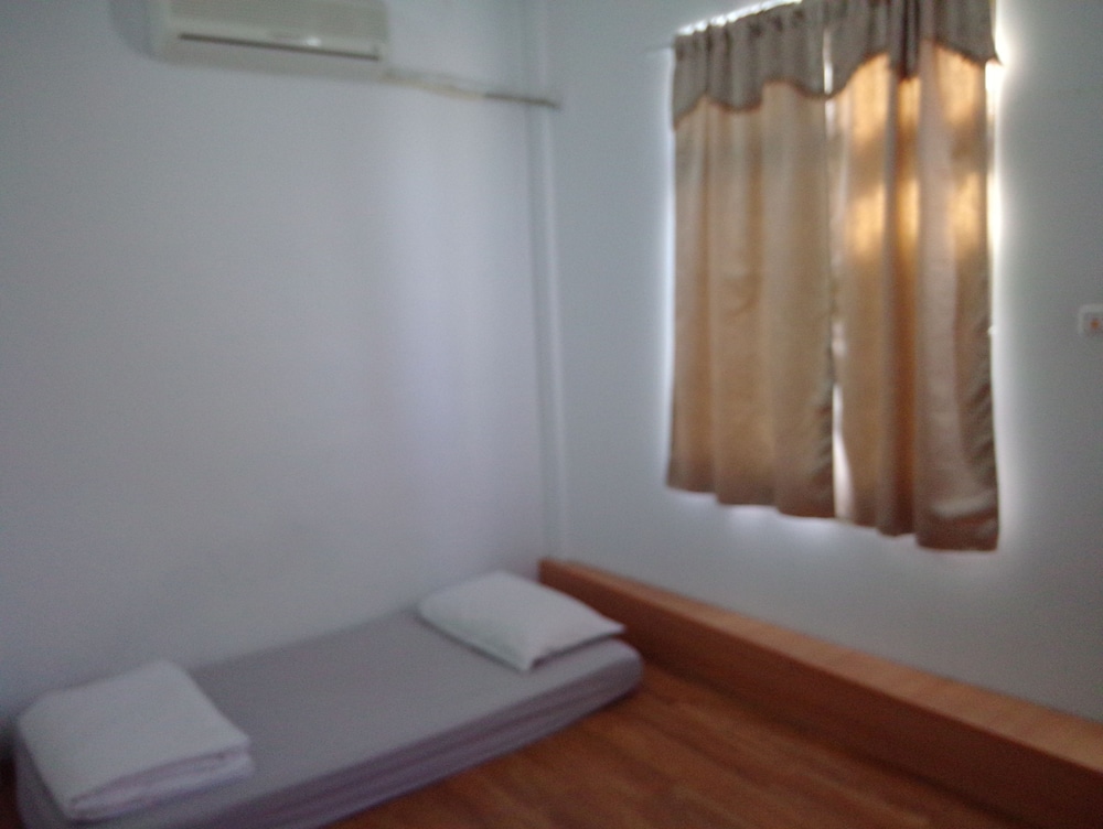 Caitlyn Hostel II