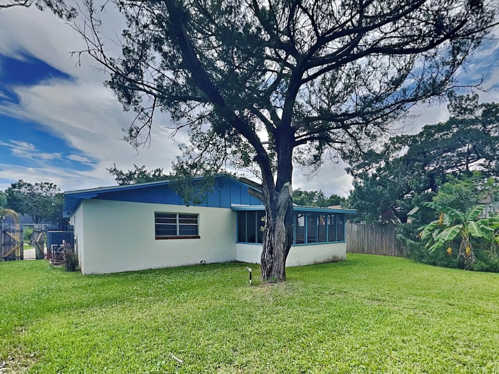 Summer Breeze by Distinctive Beach Rentals