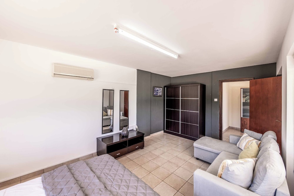 Villa Meadowlands