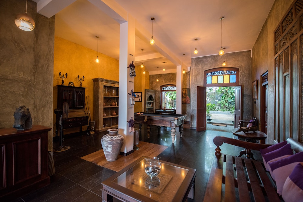 Ovenrose Villa view 4
