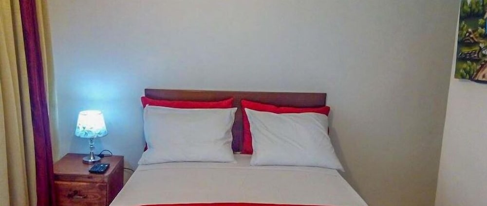 Hotel Tronco Inc