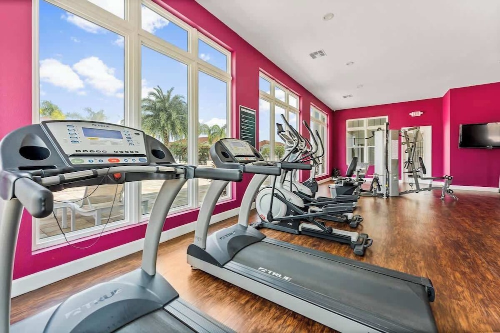 Family Getaway, 4BR Home Near Disney