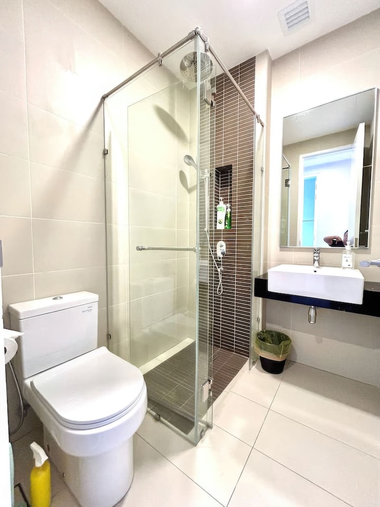 Sentral Suites - Netflix and Chill