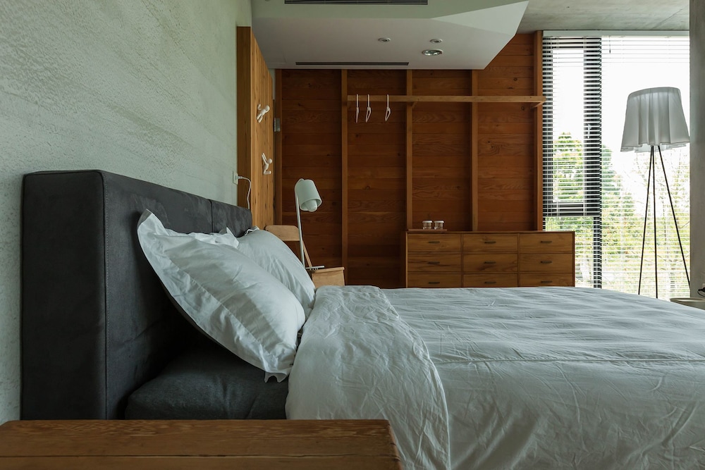 Juststay