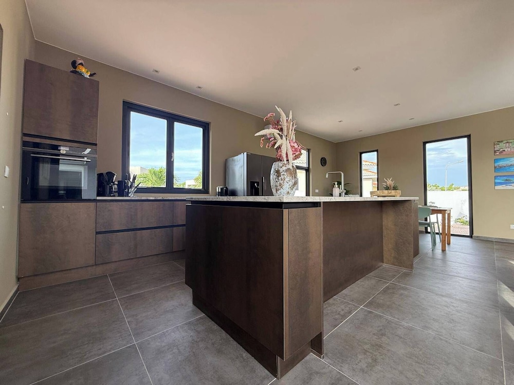 Villa Milamor Curacao - Harmonie, Grote Berg