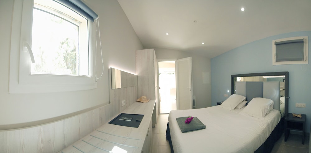 Riva Bella Naturiste Thalasso & Spa Resort view 4