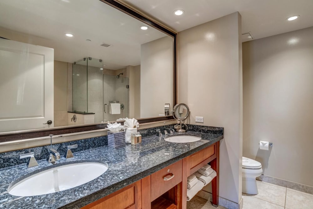 Honua Kai Hokulani 2 Free Rental Cars KBM Resorts Amazing 2 Units, 4 Bedrooms Ml-1778