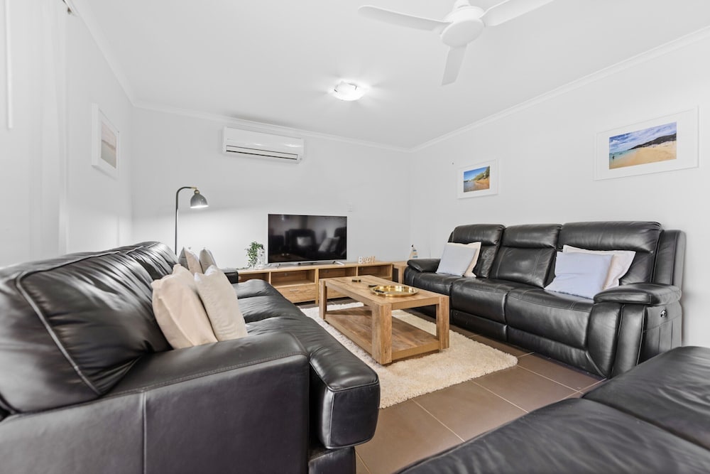 Charming 3-bed Home On Sunshine Coast