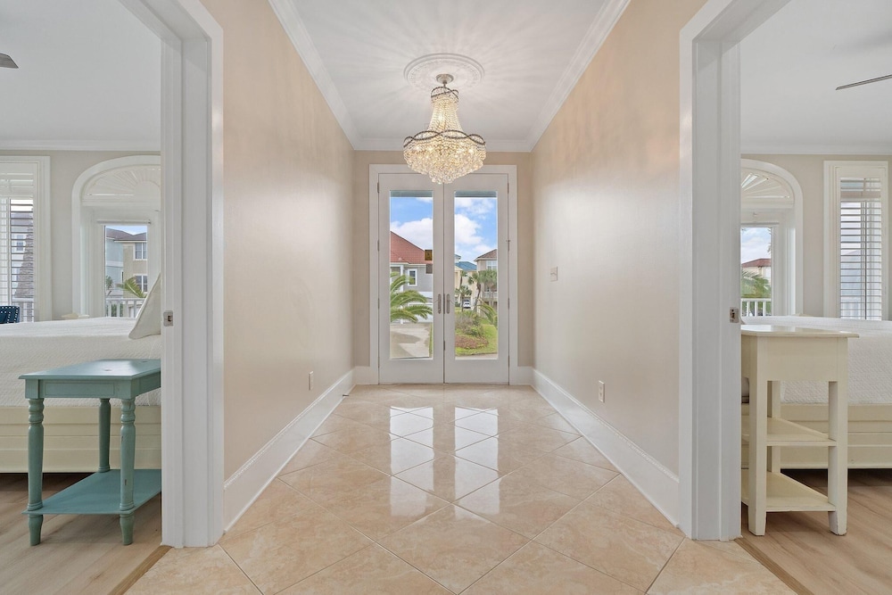 Reunion Beach House