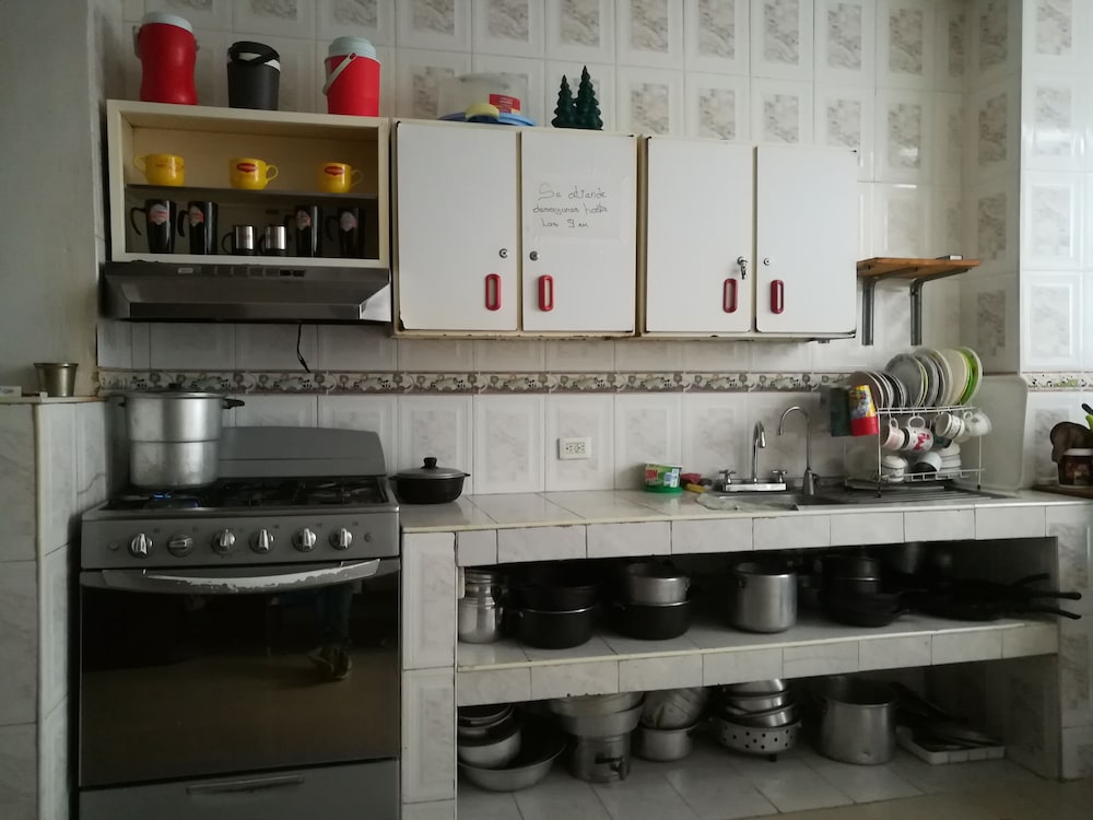 La Casita Morada