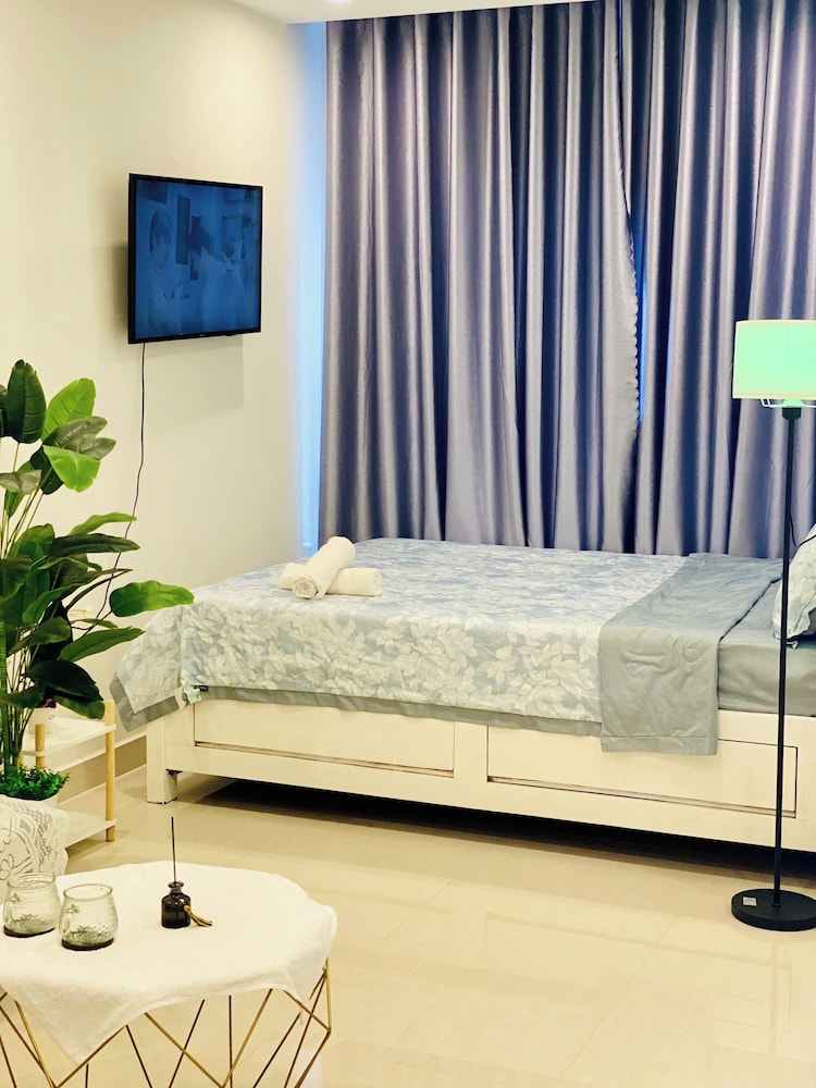 Vinhomes Grand Park Luxury Apartments