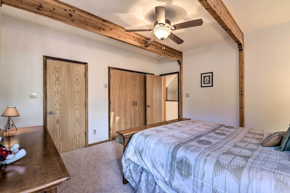 Falcon Rest: A Deluxe Angel Fire Mountain Retreat!