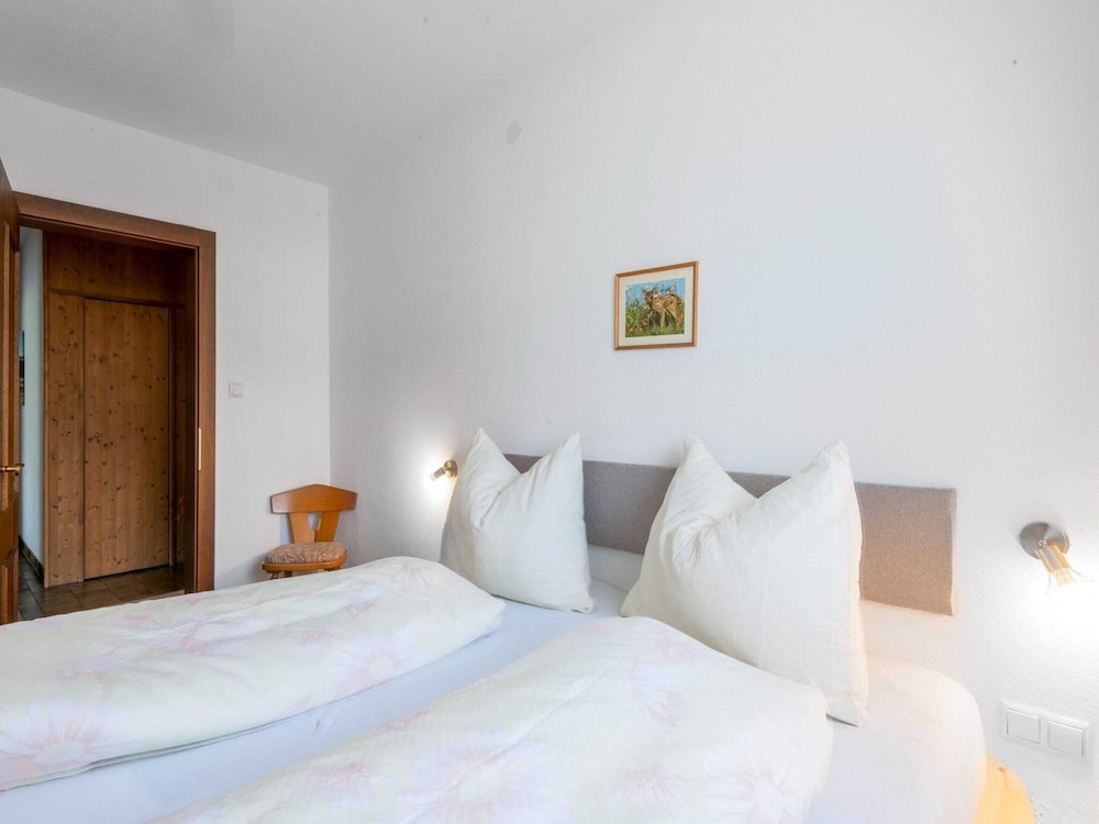 Apartment in Tyrol 100 m to the Mountain Railway