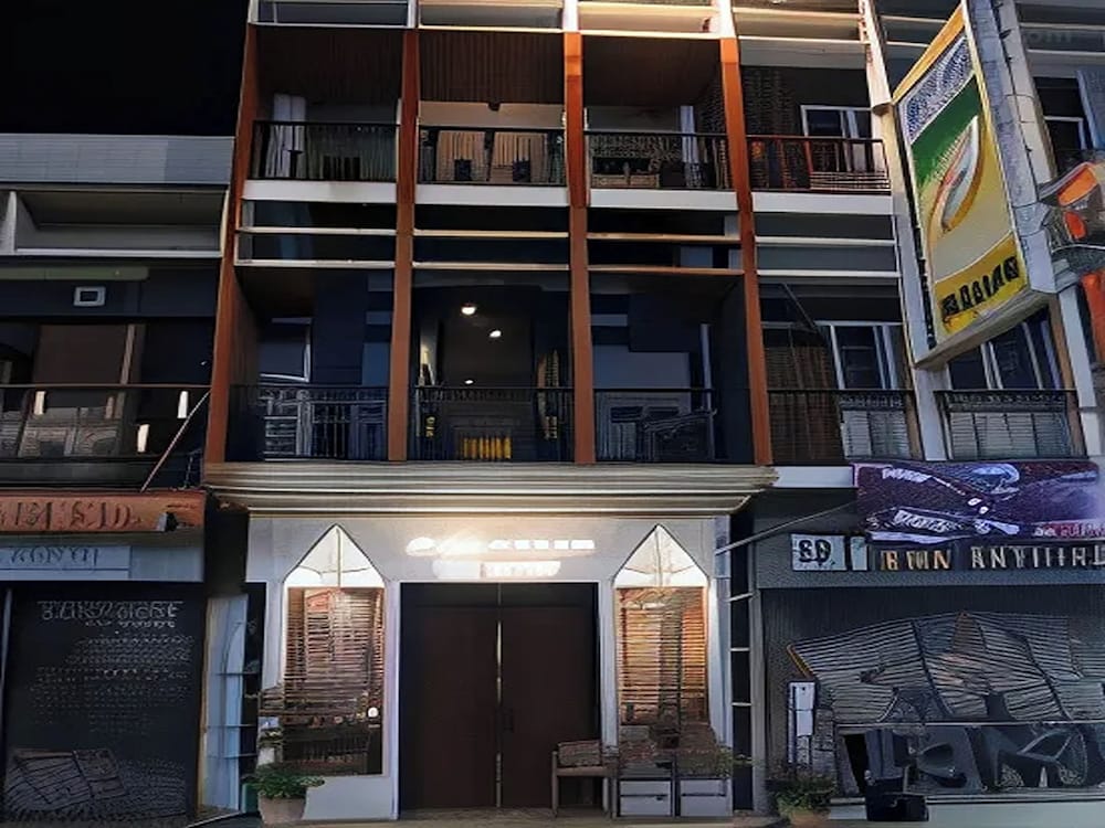 Deva Hostel & Relax Pool