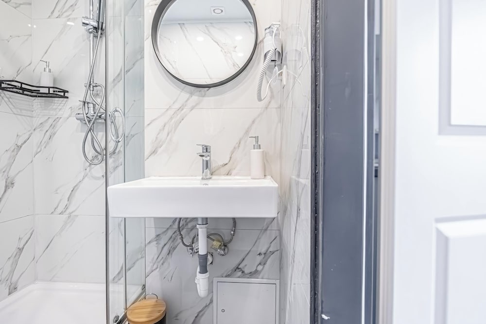 9BR Apts in the Heart of Vienna