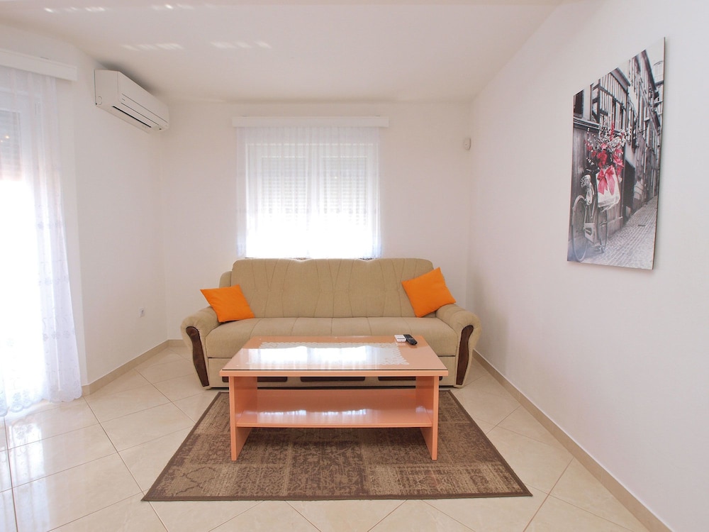 Apartment Marko 396