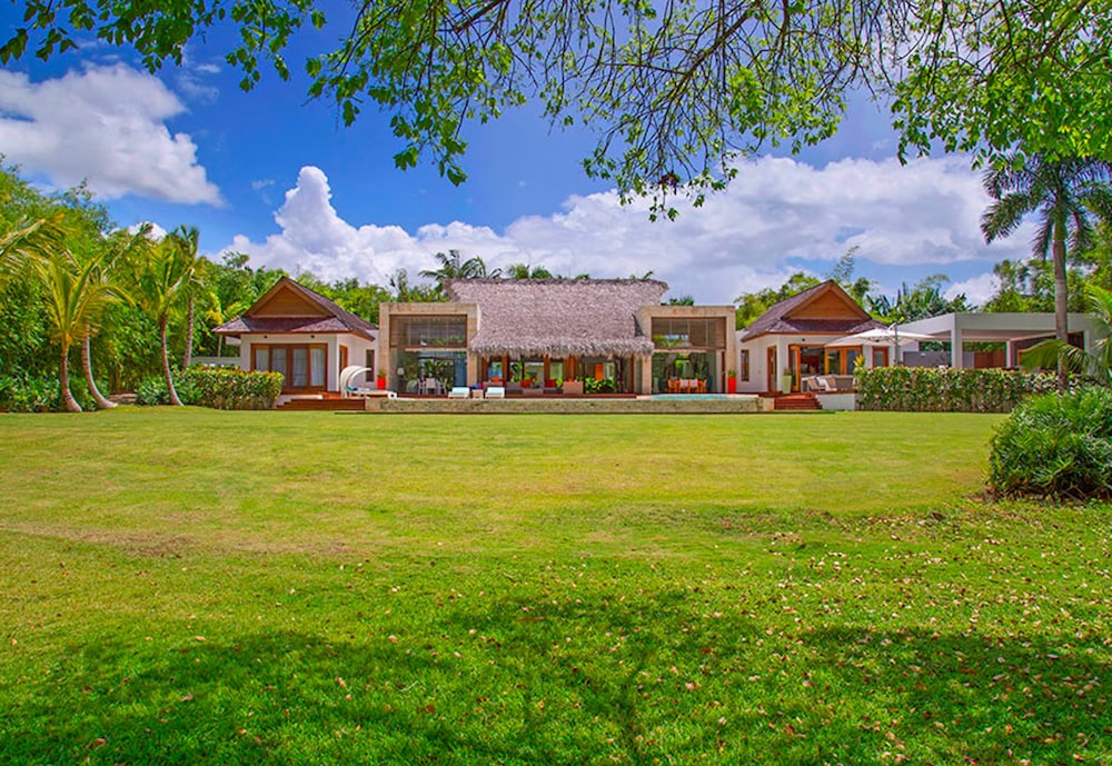 Villa Perla by Unlimted Luxury Villas