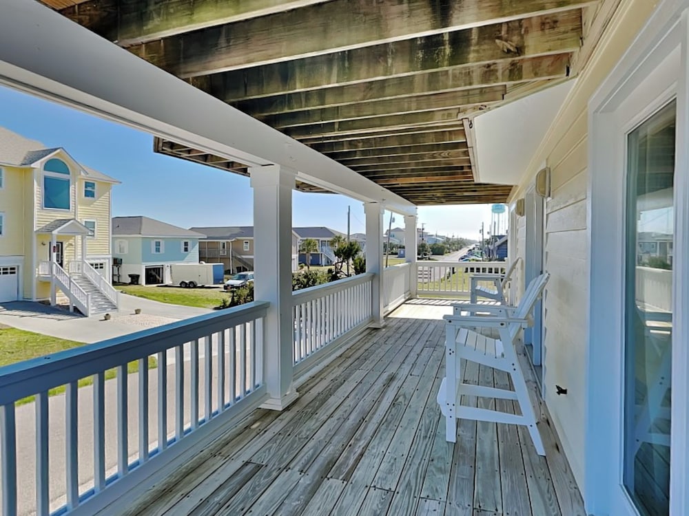 The Shell Collector by Topsail Realty