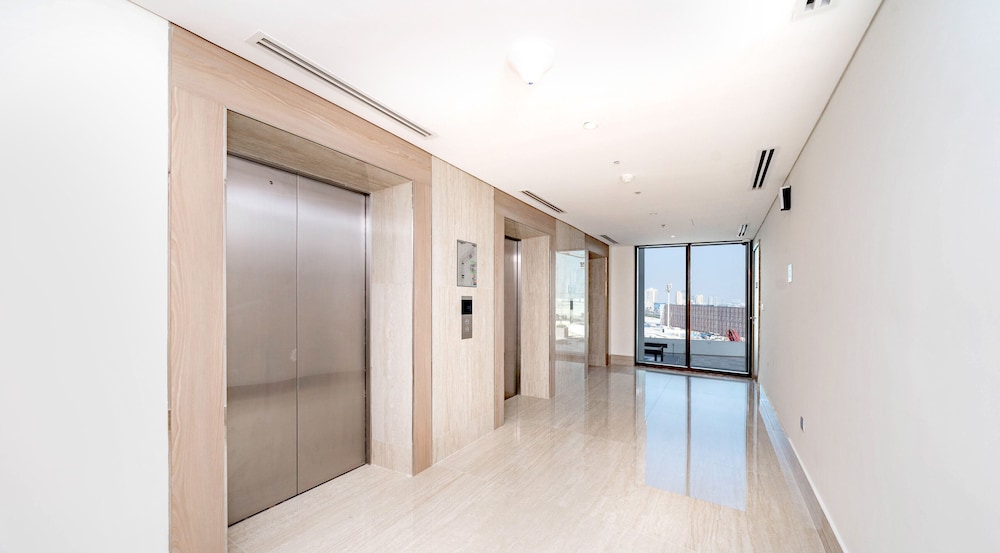 Farhad Exclusive Studio Suite