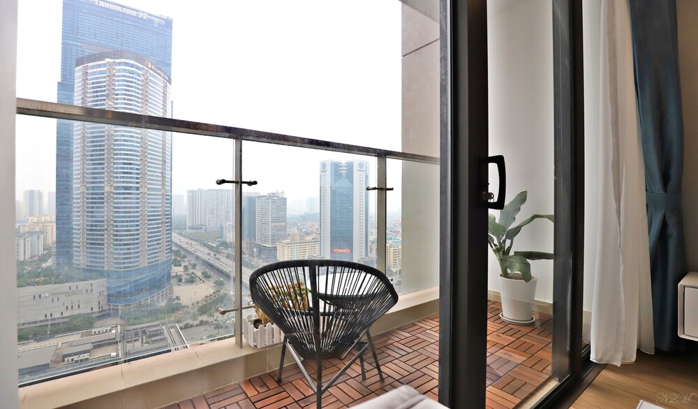 Mira Housing- Vinhome Skylake Luxury Apartment