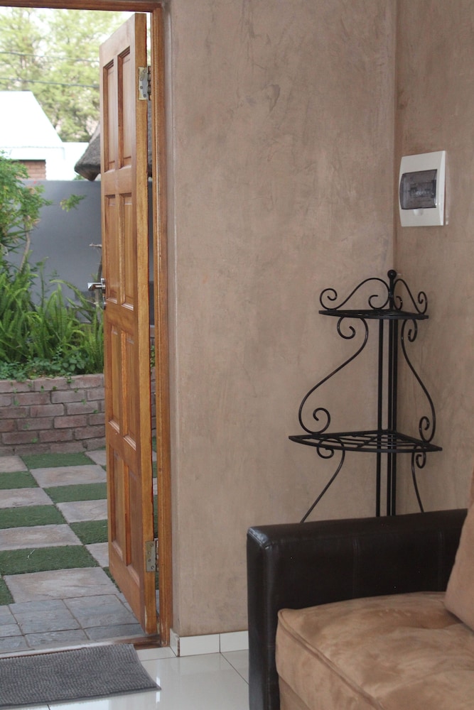 Falcon Guesthouse