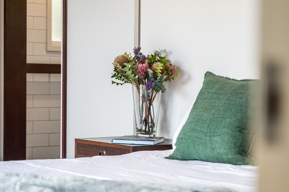 Your Luxury Escape - Cedar View view 5
