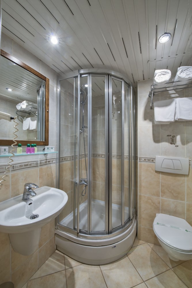 Laleli Gonen Oteli - Image 31