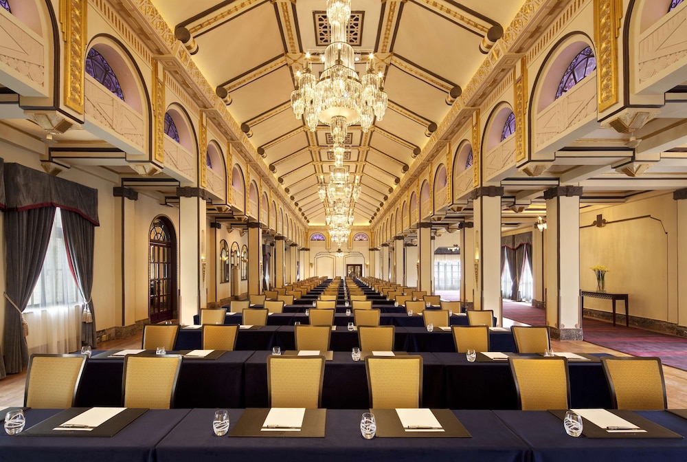 Fairmont Peace Hotel on the Bund 106