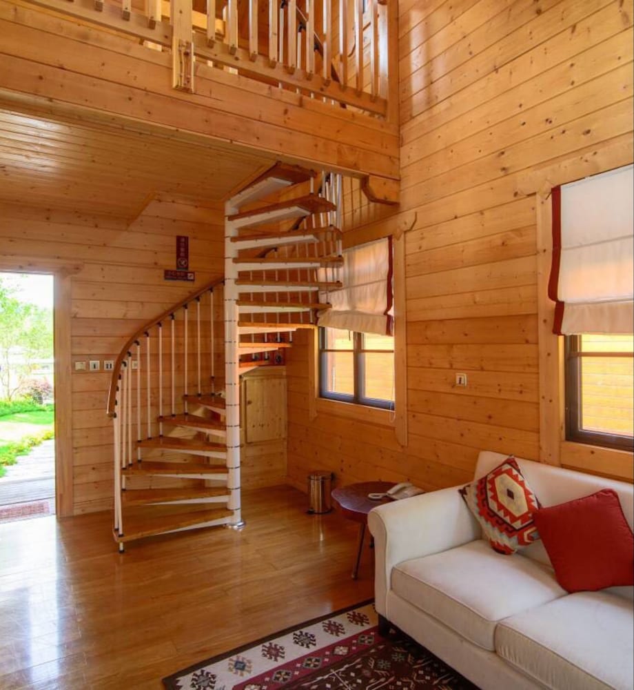 Midea Egret Lake Car Camp view 4