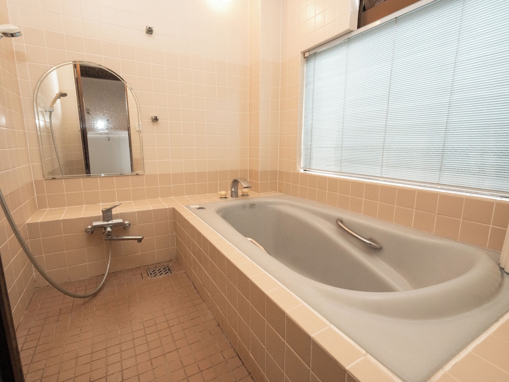 Ikkenyahotel Nagoya East