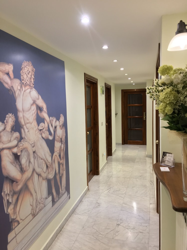 B&B Laocoonte