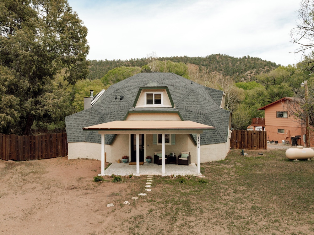 Family Getaway: 'foxwood Cottage' in Star Valley!