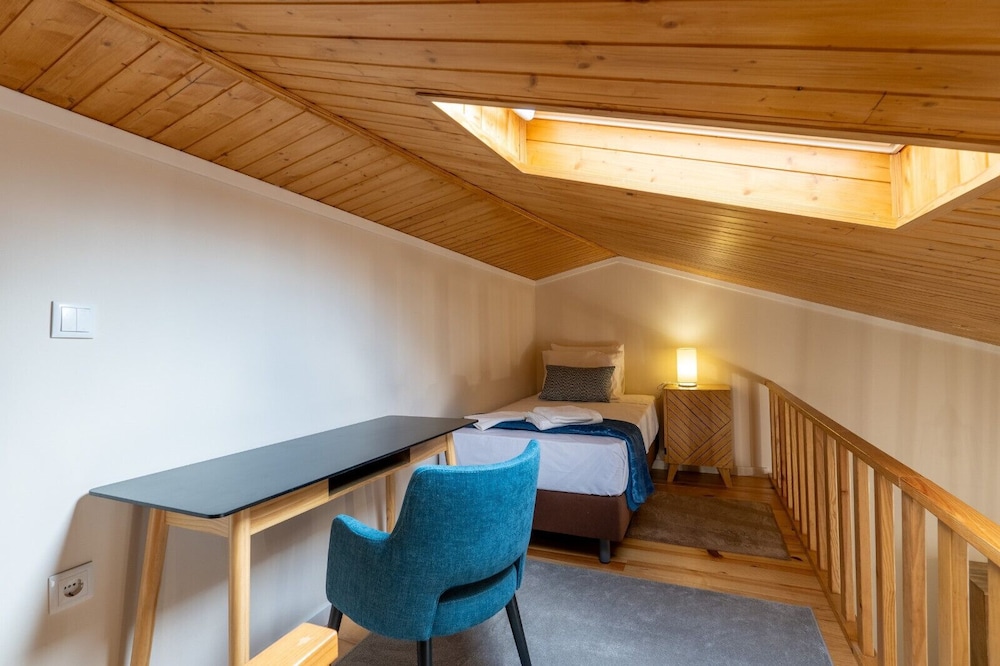 City Center Comfort Apartment B by Vacationy