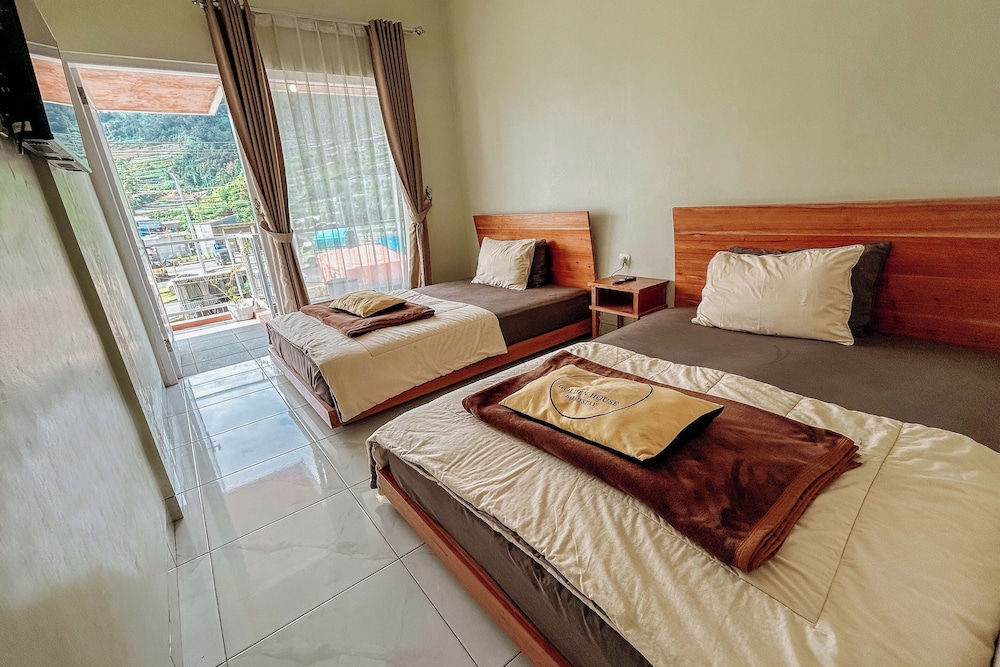 Golden House Syariah Nexura Collection
