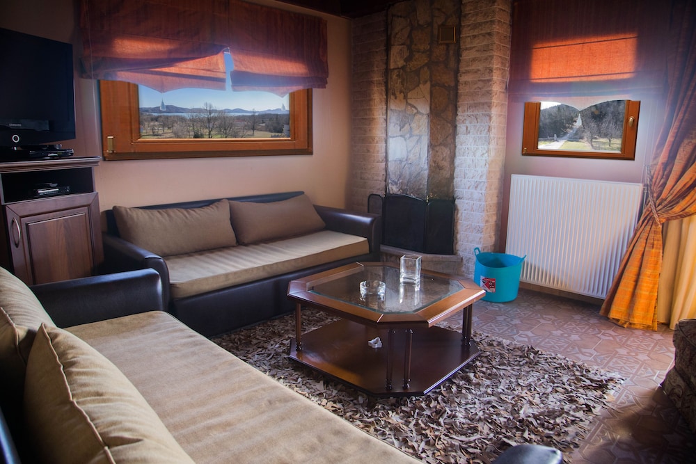 Silva Suites