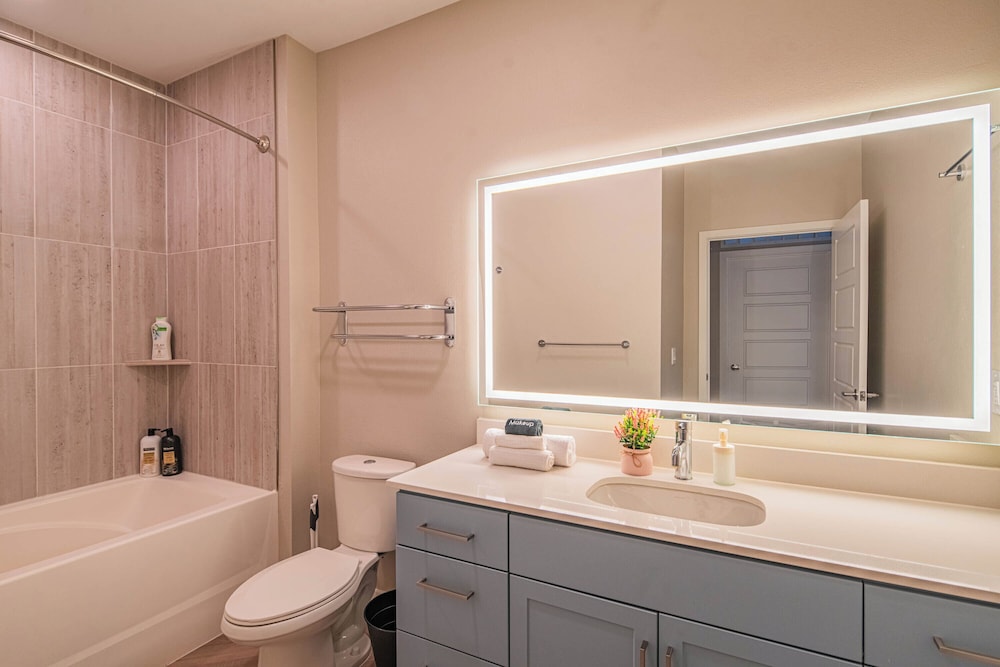 ROVE LIVING/KL - Alta North Central