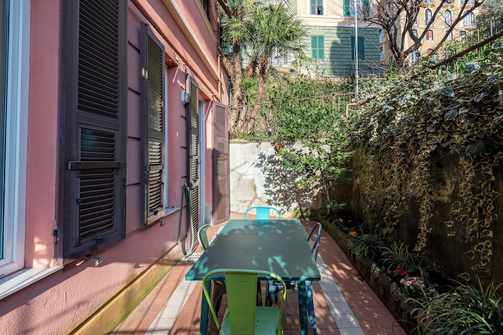 Charming apt with Garden in Castelletto