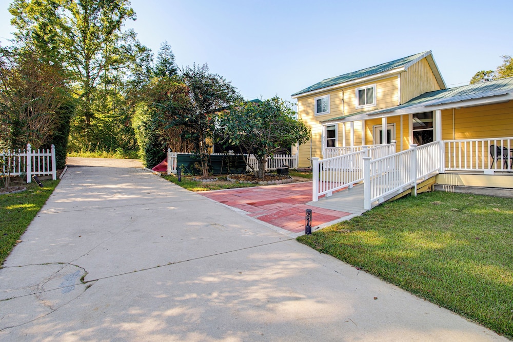 Bring Your Boat! Lake Murray Home w/ Dock & Ramp