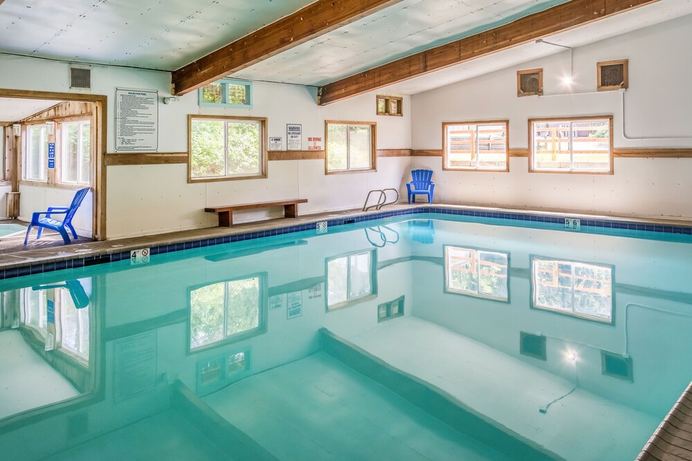 Whaler's Rest RV & Camping Resort