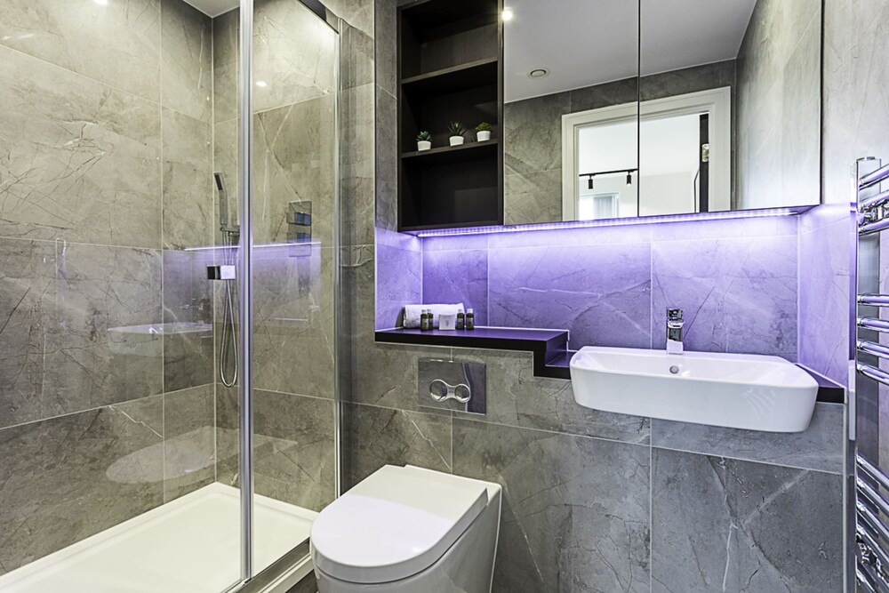 Icon Tower Flat IX