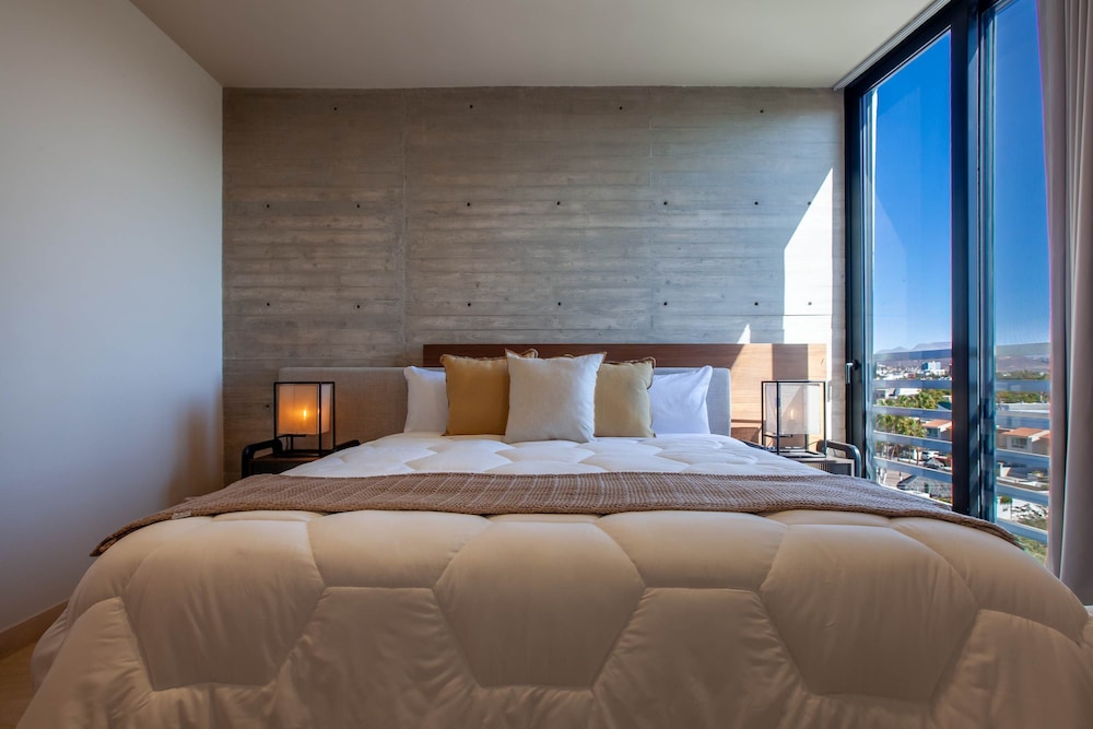 w Deluxe Penthouse in La Paz