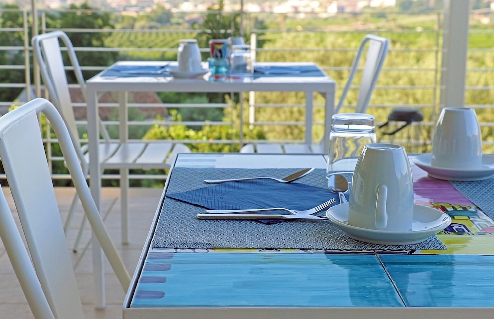 Siké Holiday Home